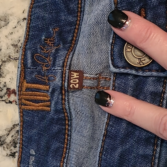 Kut from the Kloth Jeans raw hem 20W - Picture 3 of 5